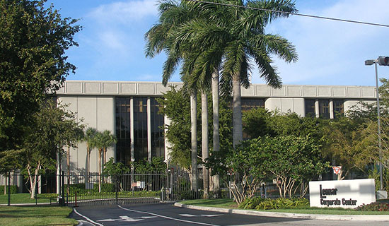 Trụ-sở-chính-của-Tập-đoàn-Lennar-tại-Miami-Florida